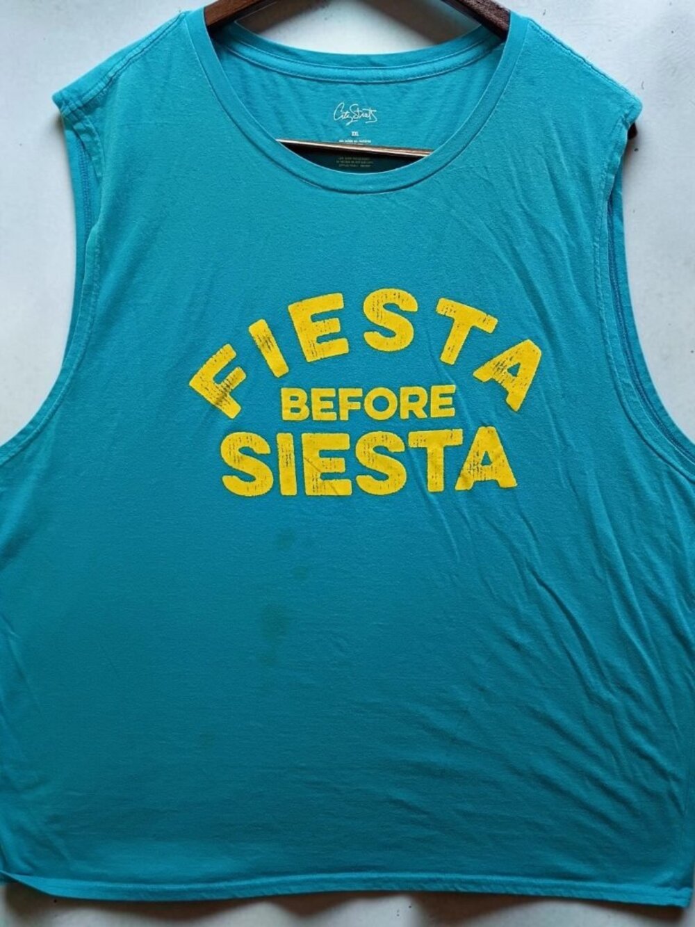 City Streets Fiesta Before Siesta Sleeveless Tank Top Mens XXL Stain Flaw Y2k